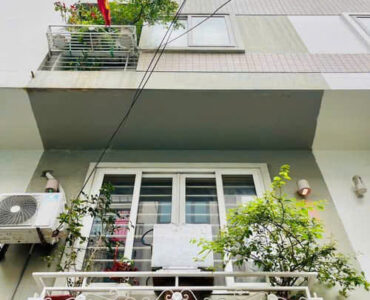 Bán nhà phường Bồ Đề
