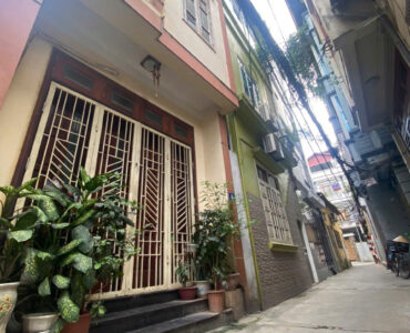 bán nhà Gia Quất Long Biên