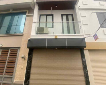 bán nhà đẹp Nguyễn Văn Cừ
