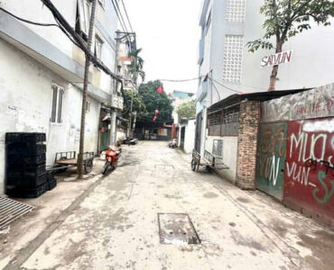 Bán nhà Ngọc Thụy
