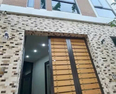 Bán nhà đẹp Bồ Đề, Long Biên