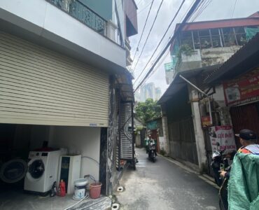Bán nhà Nguyễn Văn Cừ