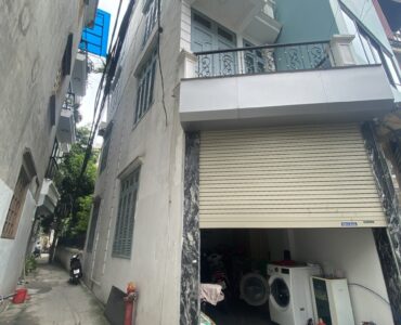 Bán nhà Nguyễn Văn Cừ, Long Biên
