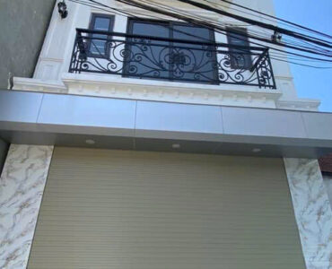 nhà đẹp ở ngay Bát Khối