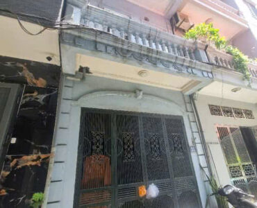 Nhà dân xây Nguyễn Văn Cừ