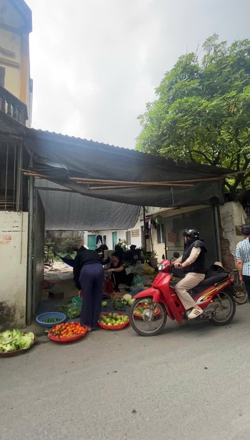 đất đẹp ô tô tránh Đàm Quang Trung