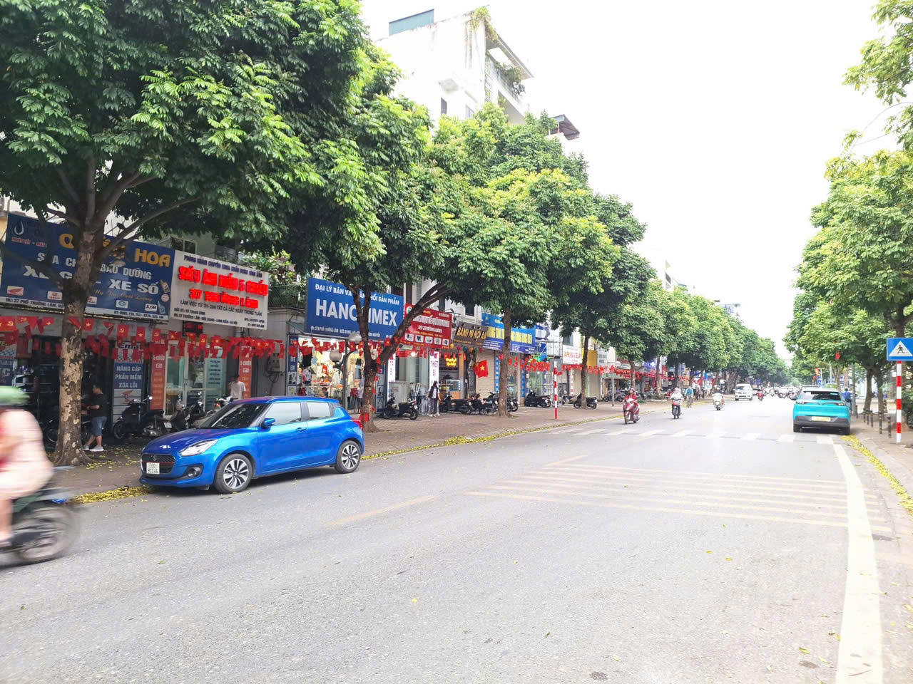 nhà mặt phố trường lâm