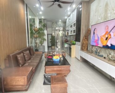 Nhà đẹp Nguyễn Sơn