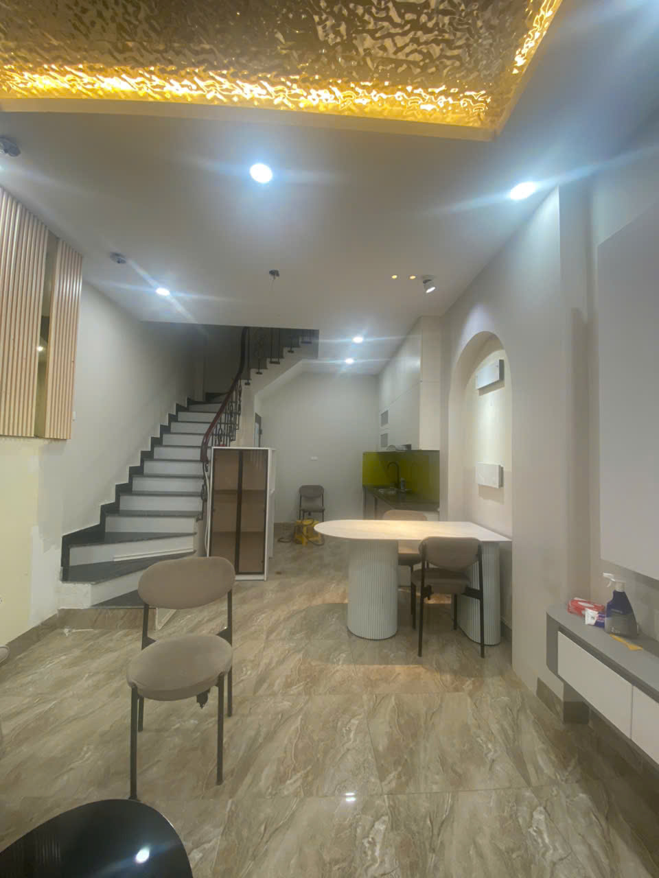 Nhà đẹp Nguyễn Văn Cừ