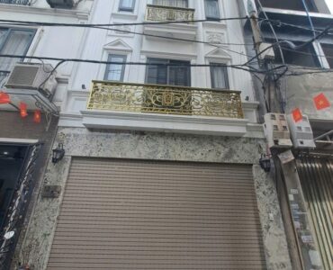 nhà đẹp 918 Phúc Đồng