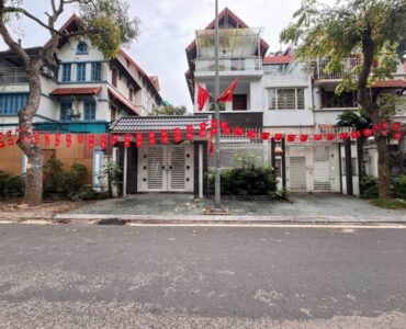 biệt thự Việt Hưng