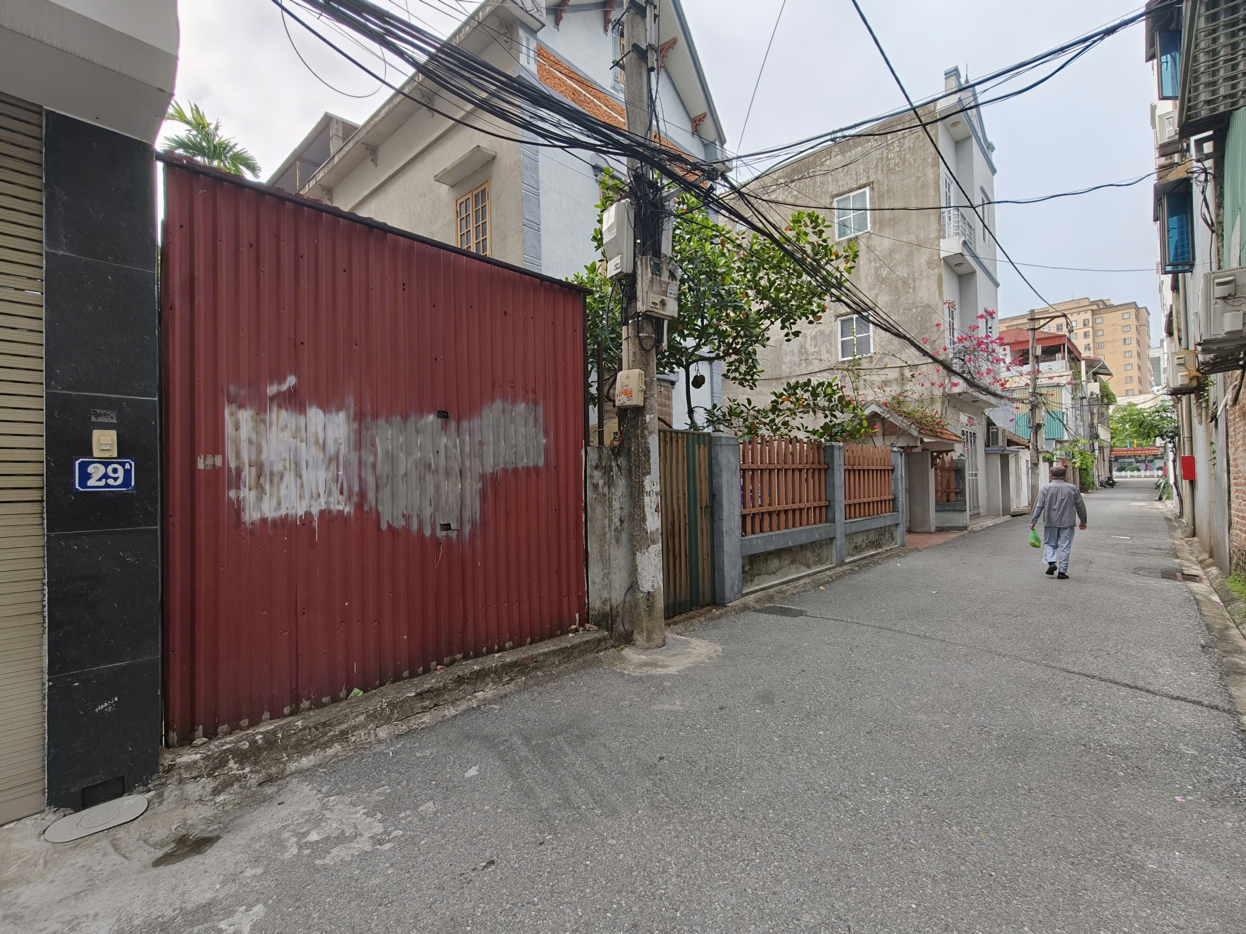 đất đẹp kẻ tạnh