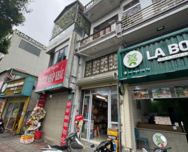 bá nhà mặt phố Ngô Gia Tự