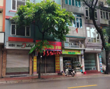 nhà mặt phố Ngọc Lâm