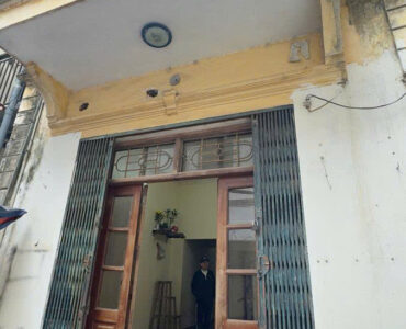 đất Tạ Đông Trung