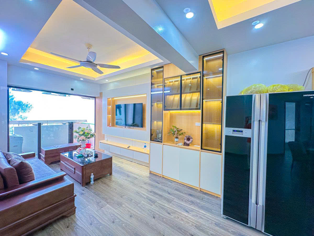 Chung cư 3 ngủ Việt Hưng